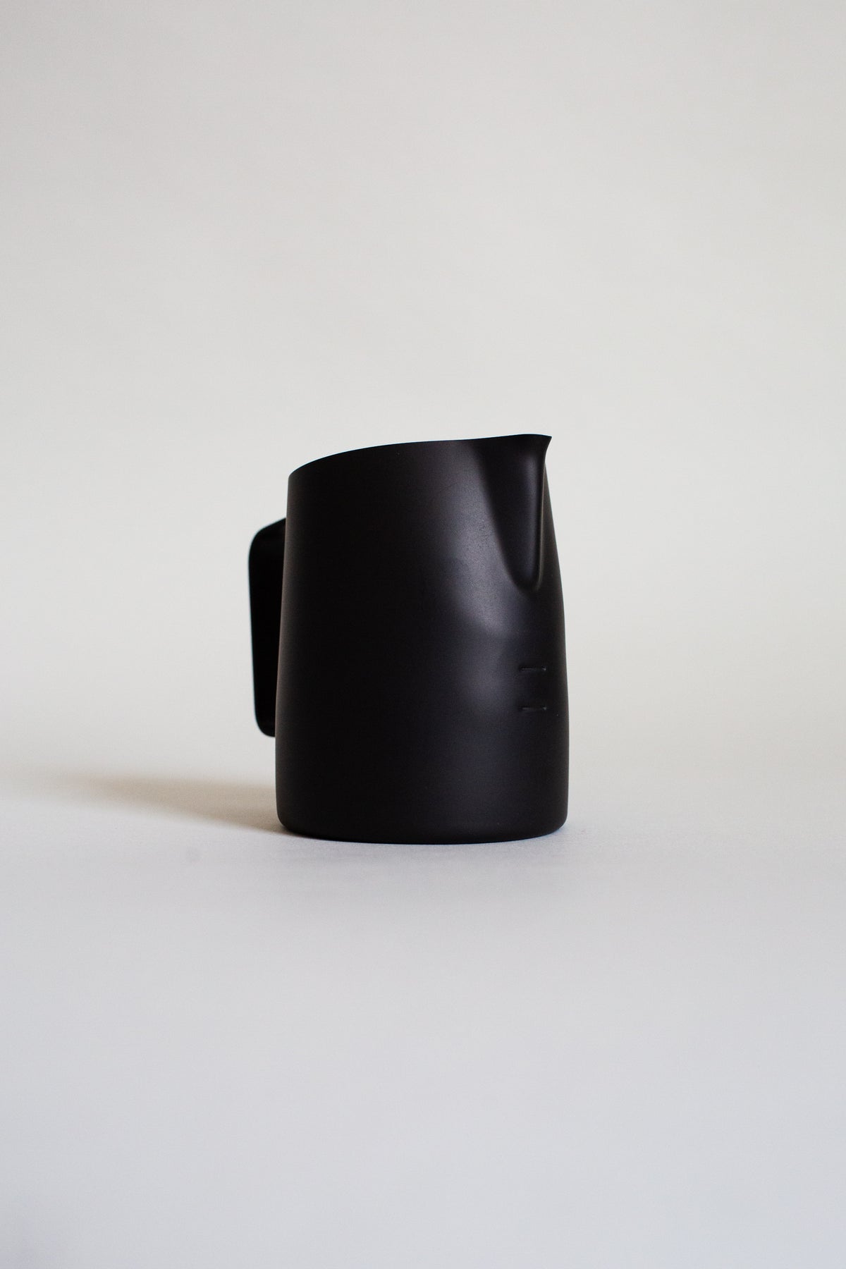 SLOW POUR SUPPLY® X WPM Latte Art Milk Pitcher