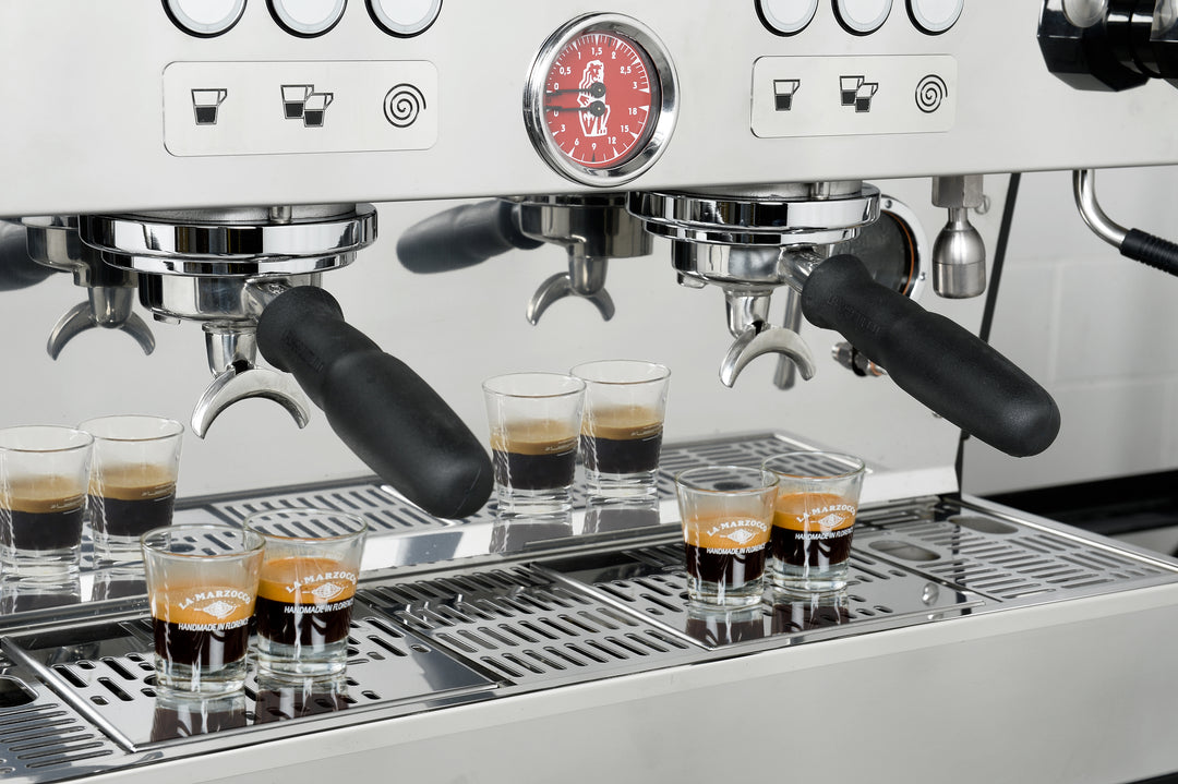 La Marzocco Linea PB AV w/ABR SCALES